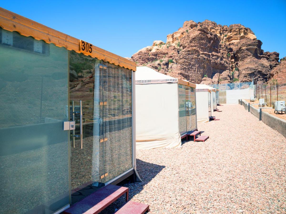 The Rock Camp Petra Hotel Wadi Musa Ngoại thất bức ảnh
