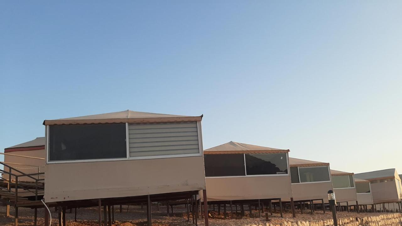 The Rock Camp Petra Hotel Wadi Musa Ngoại thất bức ảnh