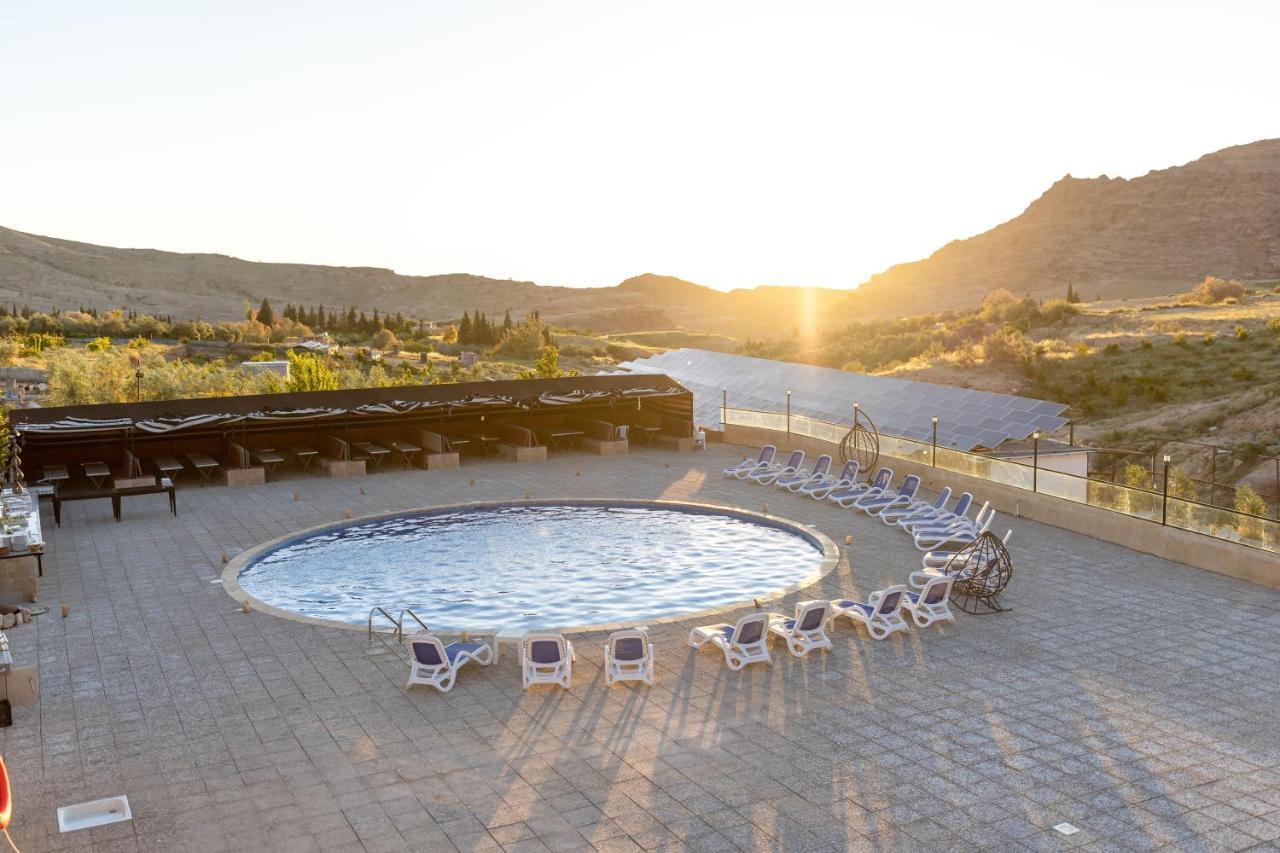 The Rock Camp Petra Hotel Wadi Musa Ngoại thất bức ảnh